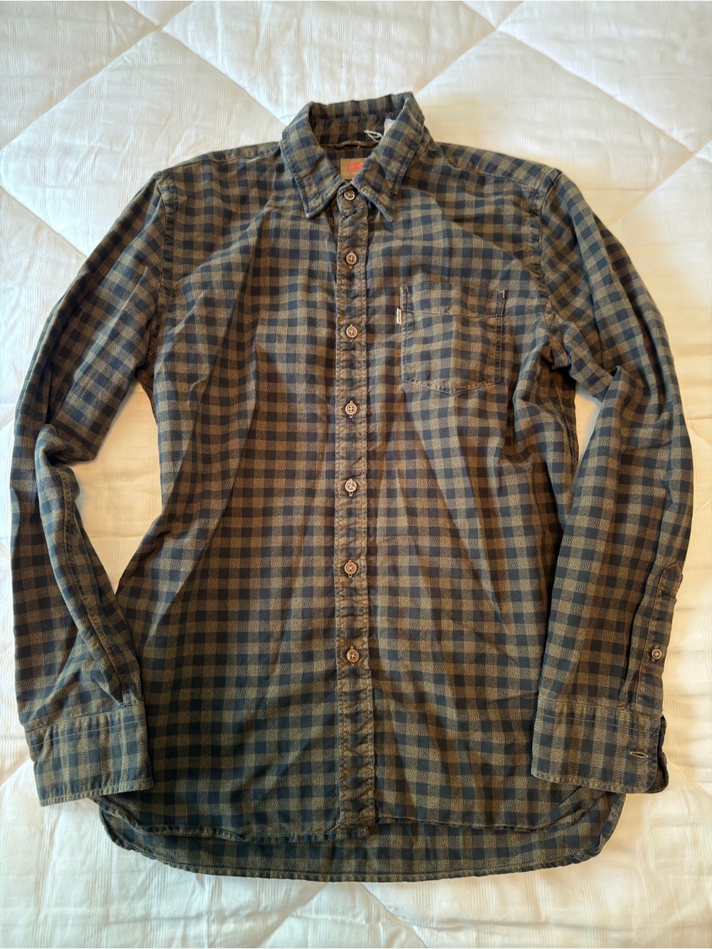 Levi’s Plaid Button-Up Shirt Cotton Classic Casual